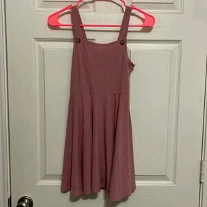 💙 Pink button dress